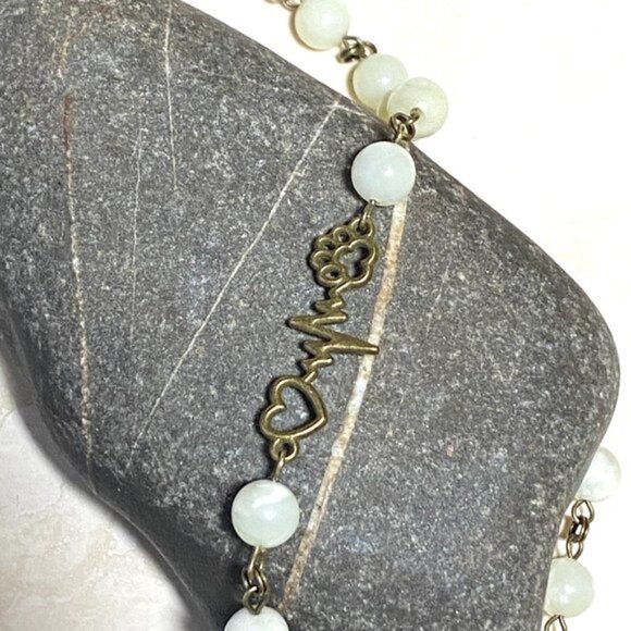Genuine Pale Green Serpentine Necklace, Bronze Paw Print Heart Beat + Gemstone - Picture 8 of 14